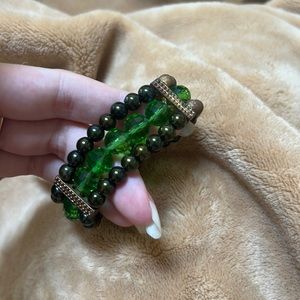 Green beaded bracelet